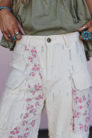 seaside-bloom-crochet-detail-pants-cream/Cream