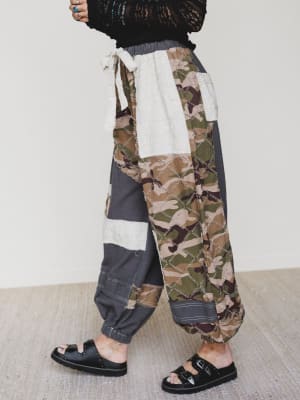 Camo Caravan Wide Leg Joggers - Charcoal L / Charcoal