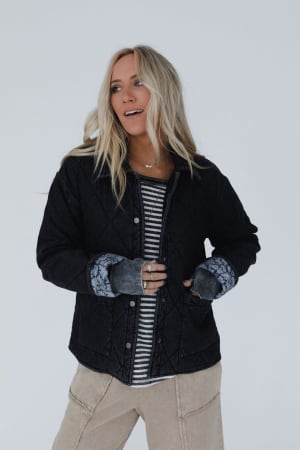 echo-canyon-quilted-jacket-black-denim/Black Denim