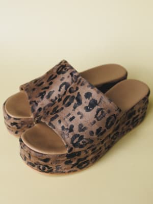 Harbor Platform Slide - Leopard 8 / Leopard