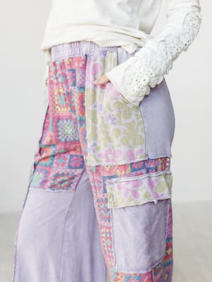 Desert Collage Pants - Moonbeam S / Moonbeam