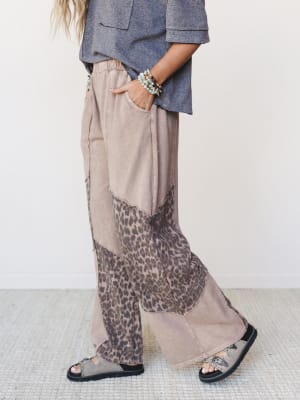 Printed Spirit Wide Leg Pants - Latte S / Latte