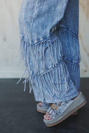 wild-route-fringe-pants-grey/Grey