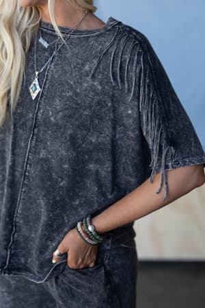 wild-route-fringe-top-black/Black