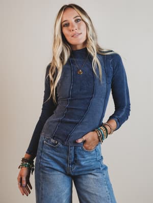 Willow Winds Long Sleeve Top: undefined