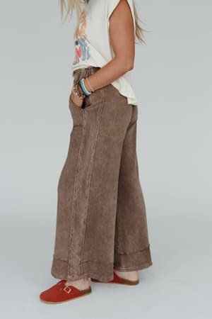 heaven-sent-wide-leg-pant-mocha/Mocha