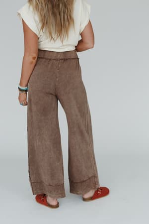 heaven-sent-wide-leg-pant-mocha/Mocha