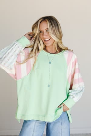 Bold Moves Contrast Top: undefined