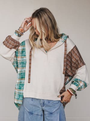 Palm Point Top: undefined