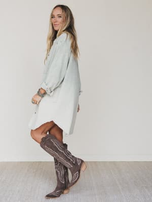 all-you-do-tie-dye-corduroy-top-light-blue/Sage