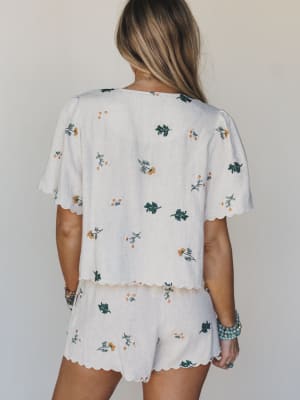 Fleur Amore Embroidered Tie Front Top - Oatmeal L / Beige