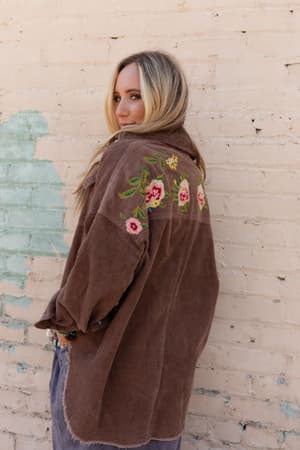 gardener-embroidered-button-down-top-mocha/Mocha