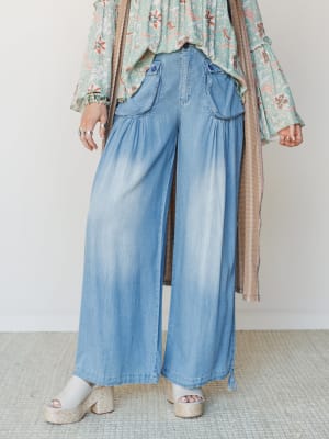 East Bay Loose Fit Cargo Jeans - Denim L