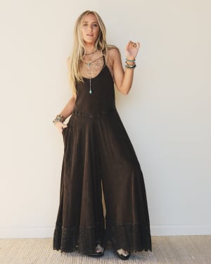 Free Bird Feeling Wide Leg Jumpsuit - Black XL / Black