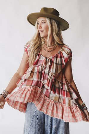 clover-stitch-plaid-top-pink/Pink