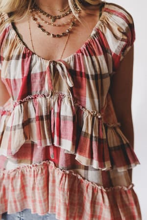 clover-stitch-plaid-top-pink/Pink