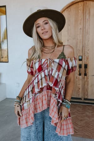 clover-stitch-plaid-top-pink/Pink