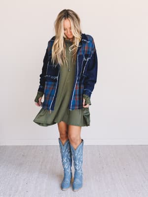 the-nest-jake-long-sleeve-crewneck-dress-olive/Olive