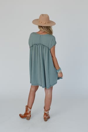 subtle-escape-textured-dress-olive-vintage/Olive Vintage