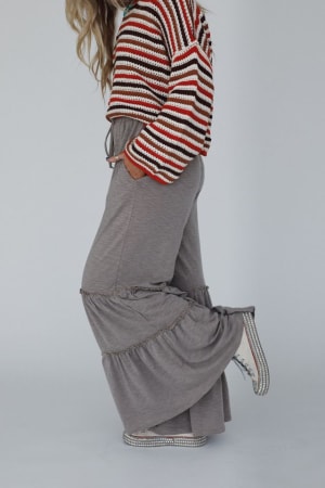 milla-ruffled-wide-leg-pants-brown/Brown