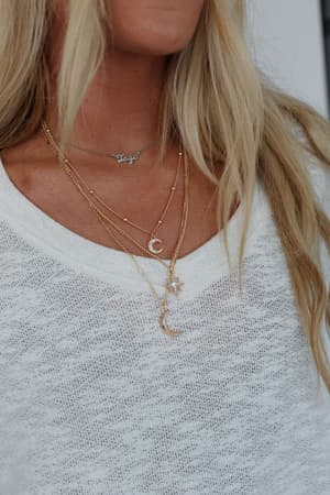 Moonbeam Layered Necklace: undefined