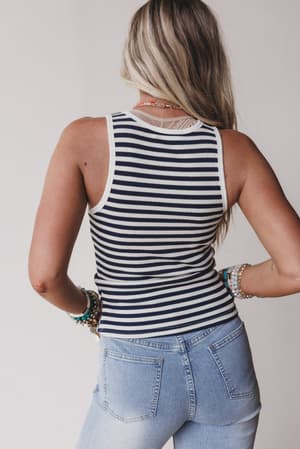 wildflow-stripe-top-navy/Blue
