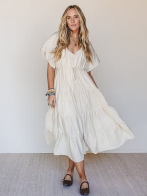 Dandelily Tiered Maxi Dress: undefined
