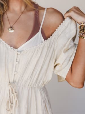 Dandelily Tiered Maxi Dress - Natural L / Beige