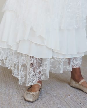 Quiet Getaway Lace Maxi Skirt - Off White L / White