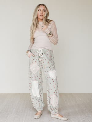 Soft Escape Lace Detail Top - Blush L / Pink