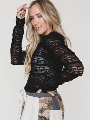 Dreams In The Wind Top - Black L / Black