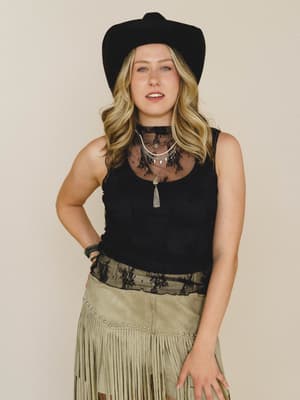 Hopeful Song Tank
- Black L / Black