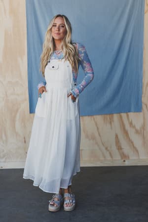 country-dreams-overalls-dress-beige/Beige