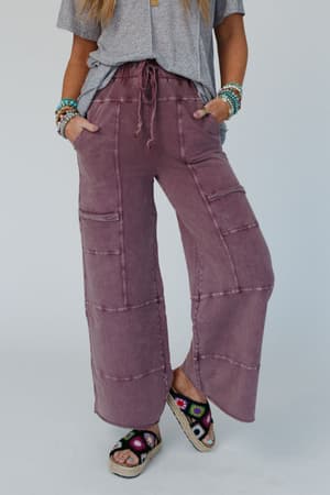 lucky-one-wide-leg-full-pant-plum/Plum