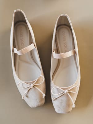 London Flat - Beige 10 / Beige