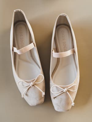 London Flat - Beige 10 / Beige