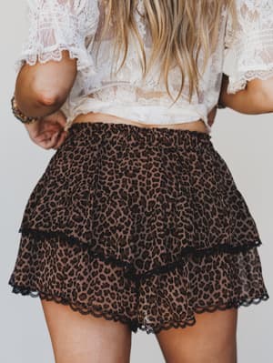 Wild Calling Skort - Leopard XL / Leopard