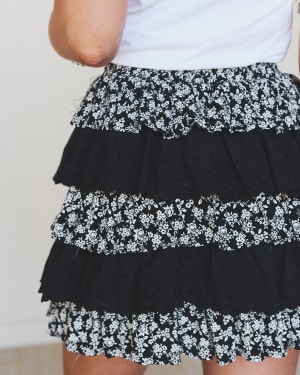 Floral Springs Mini Skort - Black L / Black
