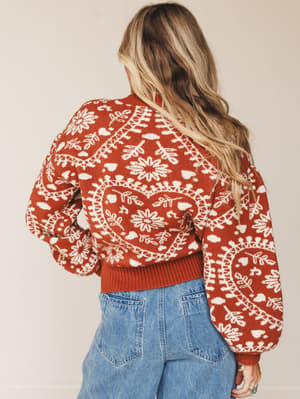 heart-garden-sweater-camel/Camel