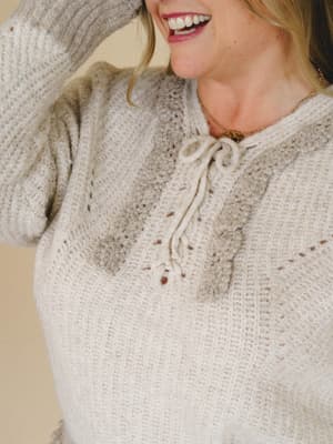 Sewn In Bloom Sweater - Taupe L / Mocha