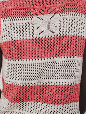 Wave Line Knit Vest - Coral Red L / Coral Red