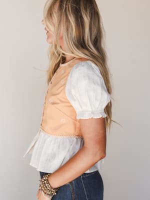 Heart to Hand Top - Apricot L / Apricot