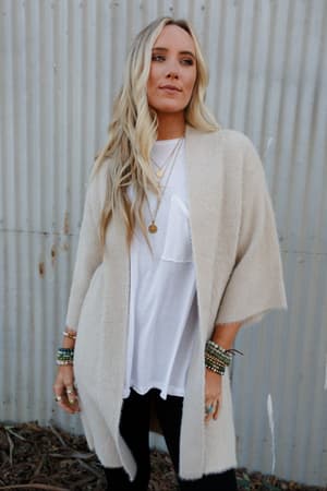 winter-bliss-cardigan-beige/Beige