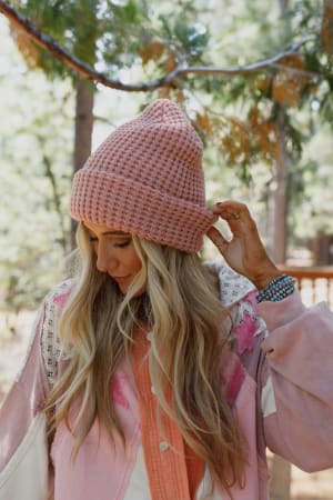 maybelle-waffle-beanie-rose/Rose