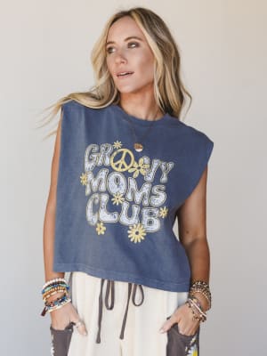 The Nest Groovy Moms Club Graphic Top - Faded Navy L/XL / Faded Navy