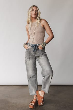 elevated-eyelet-barrell-jeans-gray-wash/Gray