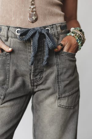 elevated-eyelet-barrell-jeans-gray-wash/Gray