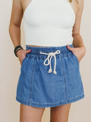 Kauai Shorts: undefined