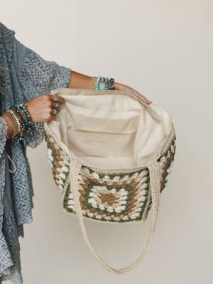 Granny Cool Tote - Beige OS / Beige