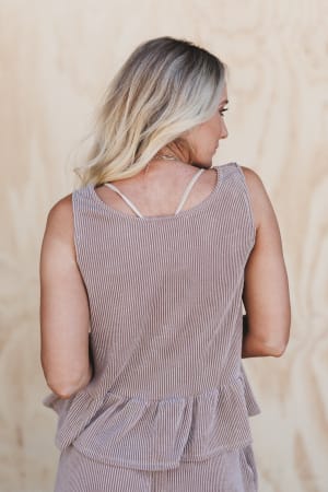 the-nest-only-you-set-acorn/Acorn